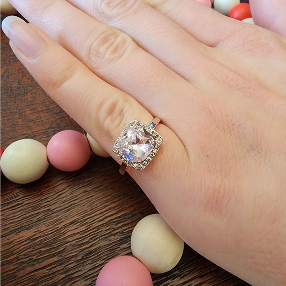Cushion Cut Halo CZ rose gold tone Ring Size 5 - Picture 1 of 6